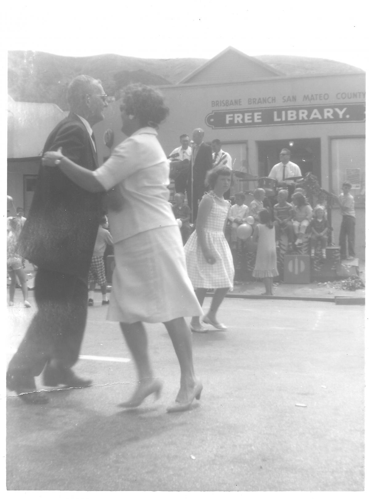 Western Days celebration in front of the Brisbane Library, 1963